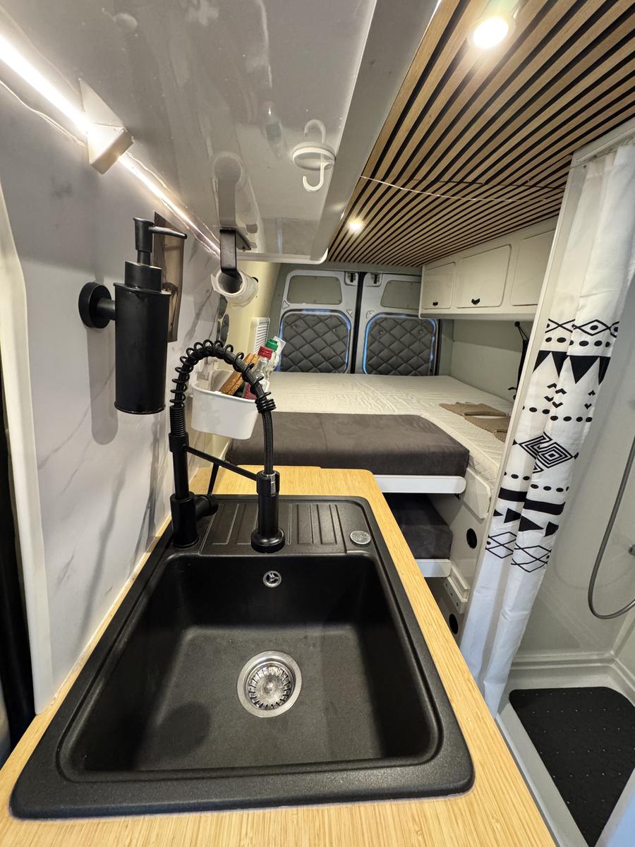 Wasbak in de badruimte