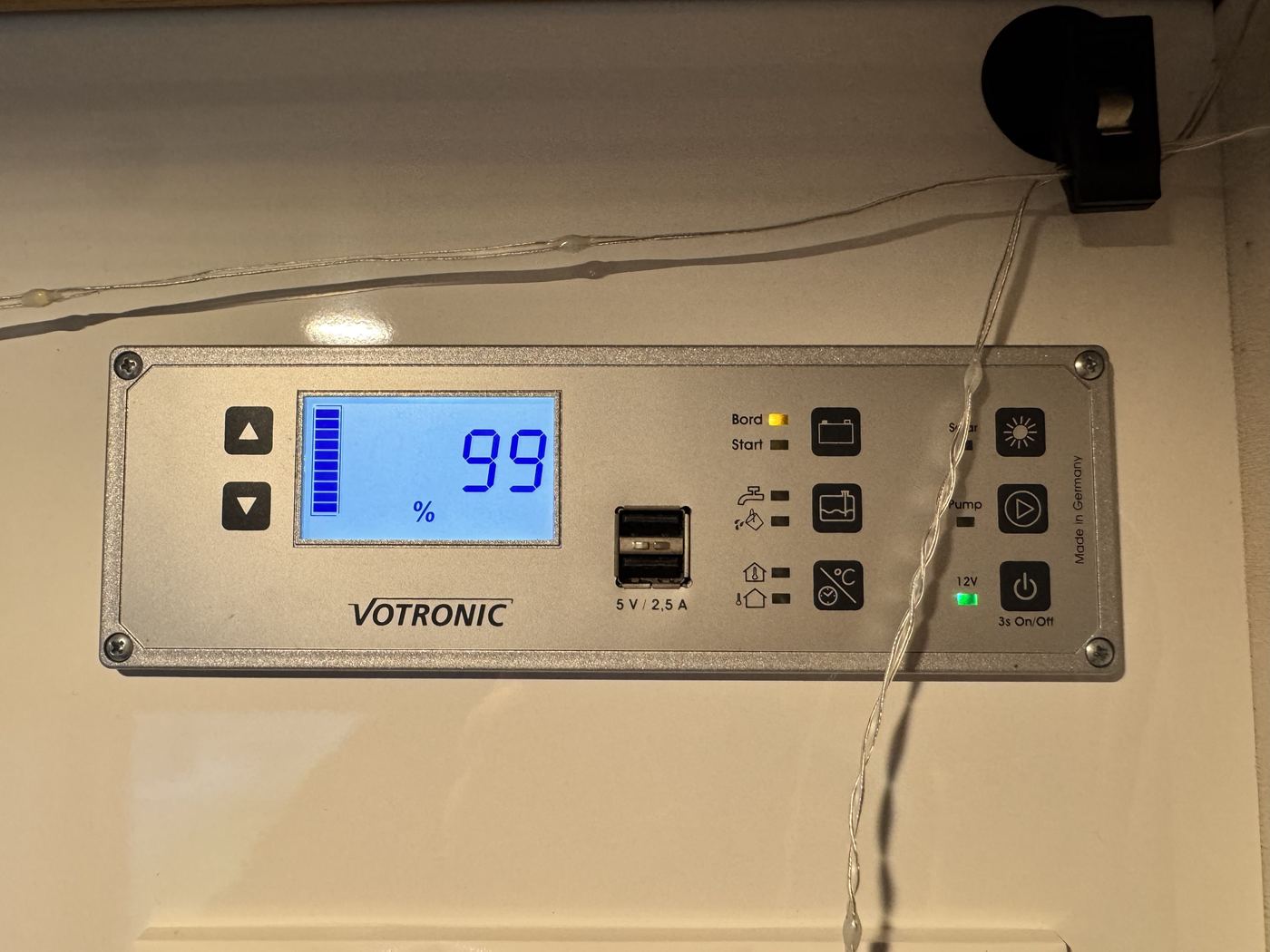 Votronic accudisplay